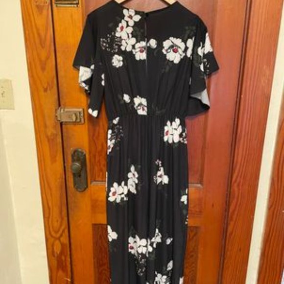 Worn Once, Boohoo Floral Angel Sleeve Jumpsuit - Picture 8 of 10